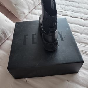 Fenty Puma Boots size 9, black and white